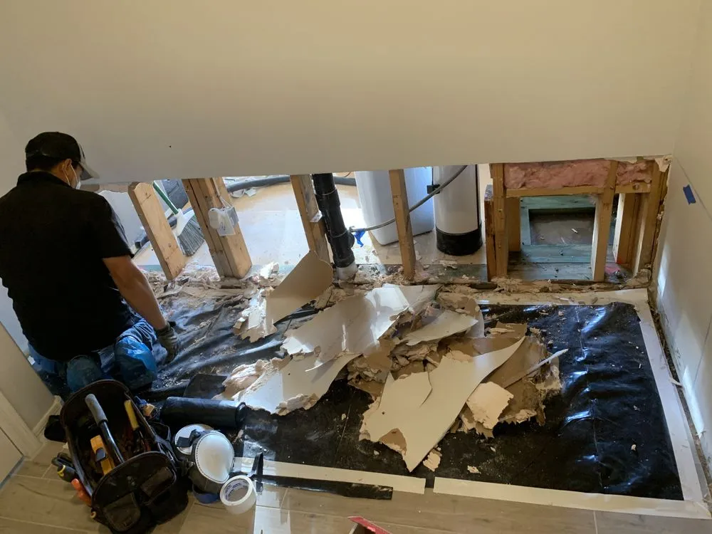 24/7 water damage restoration experts serving Apache Junction, AZ - Disaster Services - Apache Junction