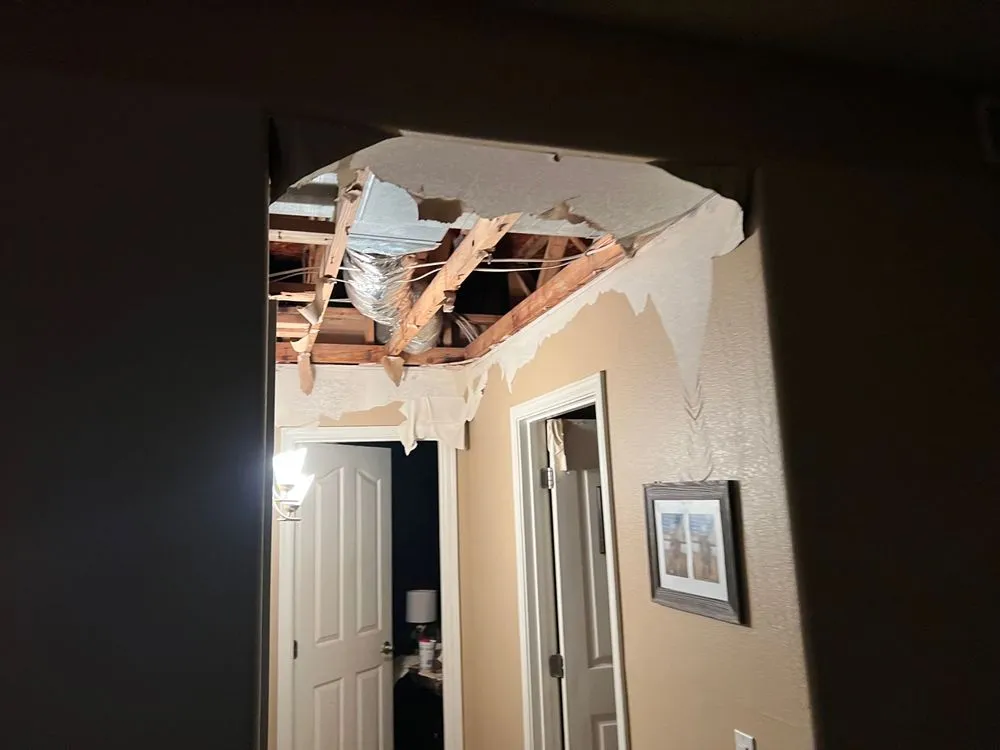 Professional flood cleanup in Apache Junction, AZ by Disaster Services - Apache Junction